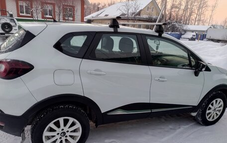 Renault Kaptur I рестайлинг, 2018 год, 1 400 000 рублей, 2 фотография