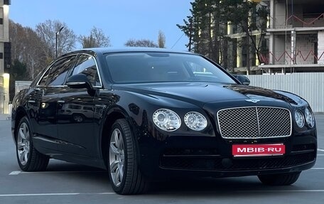 Bentley Flying Spur II, 2014 год, 6 500 000 рублей, 1 фотография