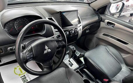 Mitsubishi Pajero Sport II рестайлинг, 2011 год, 1 495 000 рублей, 9 фотография