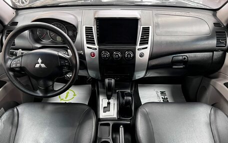 Mitsubishi Pajero Sport II рестайлинг, 2011 год, 1 495 000 рублей, 11 фотография