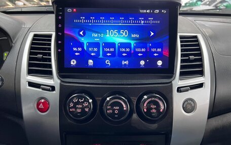 Mitsubishi Pajero Sport II рестайлинг, 2011 год, 1 495 000 рублей, 20 фотография