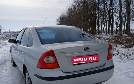 Ford Focus II рестайлинг, 2005 год, 515 000 рублей, 11 фотография
