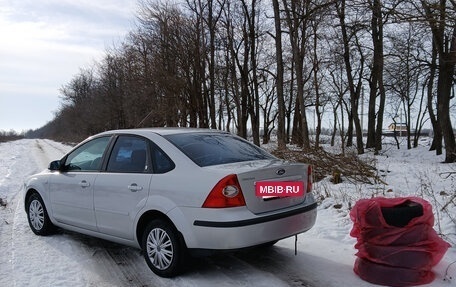 Ford Focus II рестайлинг, 2005 год, 515 000 рублей, 18 фотография