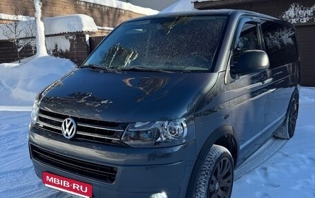 Volkswagen Transporter T5 рестайлинг, 2006 год, 1 490 000 рублей, 3 фотография