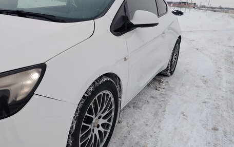 Opel Astra J, 2012 год, 810 000 рублей, 9 фотография