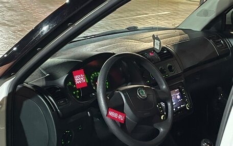 Skoda Fabia II, 2012 год, 850 000 рублей, 7 фотография