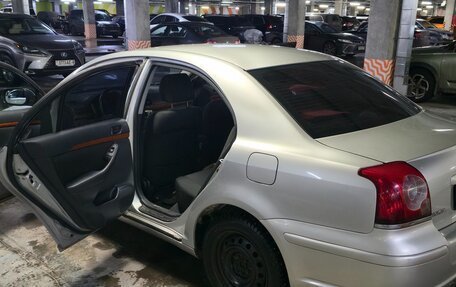 Toyota Avensis III рестайлинг, 2007 год, 750 000 рублей, 21 фотография