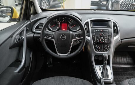 Opel Astra J, 2014 год, 850 000 рублей, 10 фотография