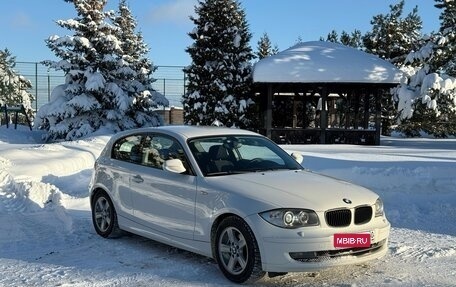 BMW 1 серия, 2010 год, 850 000 рублей, 1 фотография