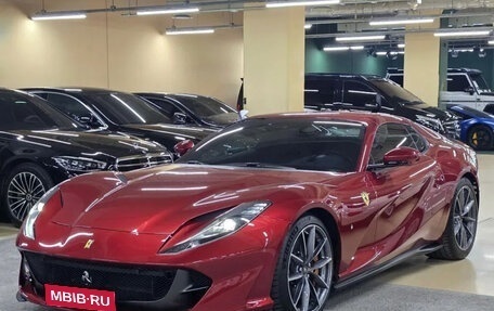 Ferrari 812, 2021 год, 36 500 000 рублей, 1 фотография