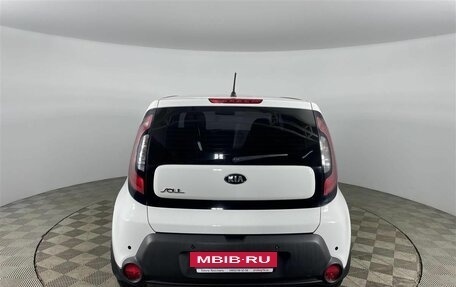 KIA Soul II рестайлинг, 2016 год, 1 050 000 рублей, 6 фотография