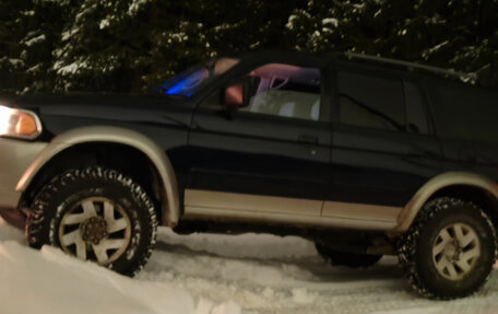 Mitsubishi Montero Sport, 2002 год, 650 000 рублей, 7 фотография