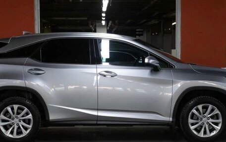 Lexus RX IV рестайлинг, 2021 год, 5 800 000 рублей, 5 фотография