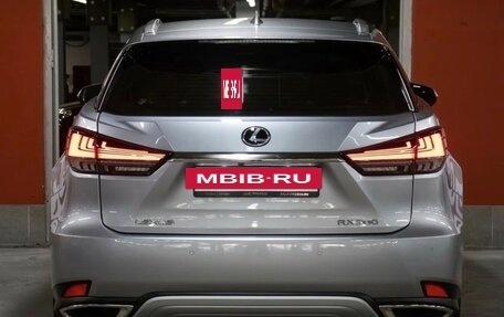 Lexus RX IV рестайлинг, 2021 год, 5 800 000 рублей, 7 фотография