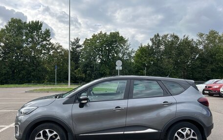 Renault Kaptur I рестайлинг, 2017 год, 1 650 000 рублей, 2 фотография