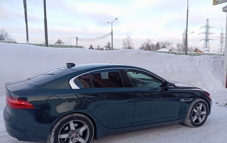 Jaguar XE I рестайлинг, 2016 год, 2 400 000 рублей, 11 фотография