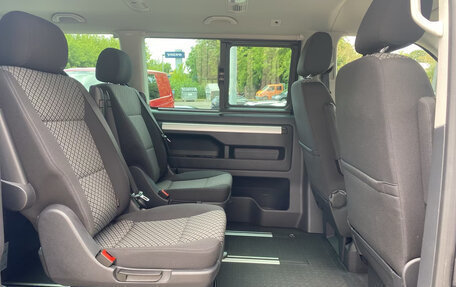 Volkswagen Multivan T6 рестайлинг, 2022 год, 4 820 000 рублей, 13 фотография