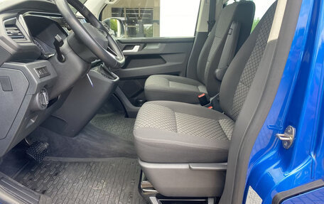 Volkswagen Multivan T6 рестайлинг, 2022 год, 4 820 000 рублей, 16 фотография