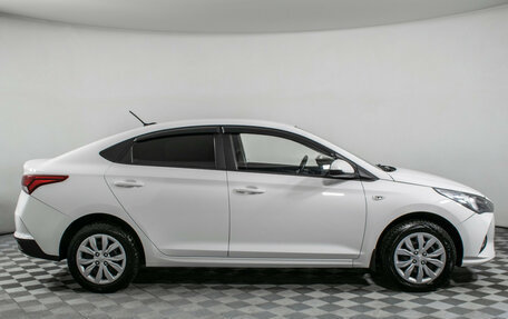 Hyundai Solaris II рестайлинг, 2022 год, 1 645 000 рублей, 4 фотография