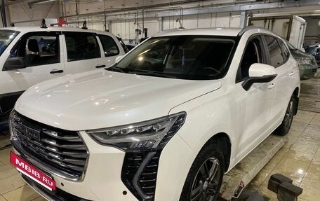 Haval Jolion, 2023 год, 1 820 000 рублей, 2 фотография