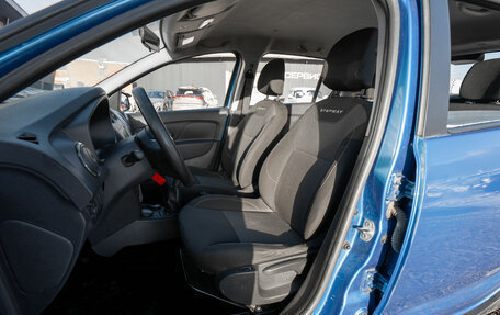 Renault Sandero II рестайлинг, 2019 год, 875 000 рублей, 9 фотография