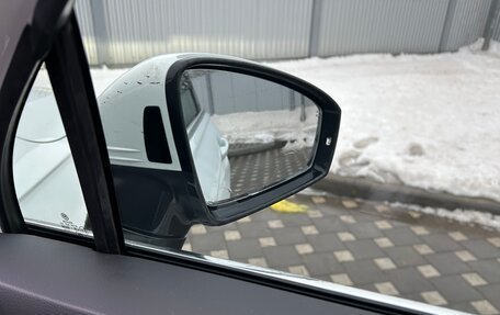 Volkswagen Tiguan II, 2021 год, 3 200 000 рублей, 13 фотография