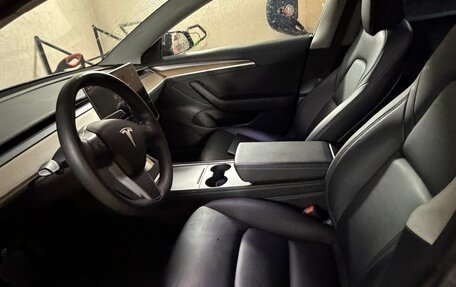 Tesla Model 3 I, 2023 год, 2 550 000 рублей, 4 фотография