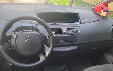 Citroen C4 Picasso II рестайлинг, 2011 год, 450 000 рублей, 6 фотография