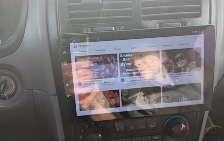 KIA Magentis I, 2005 год, 550 000 рублей, 14 фотография