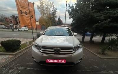 Toyota Highlander III, 2011 год, 2 500 000 рублей, 1 фотография