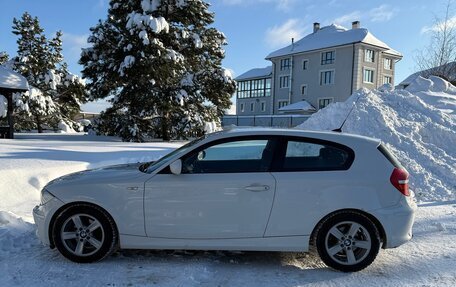 BMW 1 серия, 2010 год, 850 000 рублей, 4 фотография