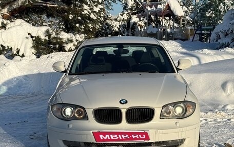 BMW 1 серия, 2010 год, 850 000 рублей, 2 фотография