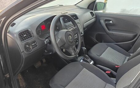 Volkswagen Polo VI (EU Market), 2013 год, 1 300 000 рублей, 10 фотография