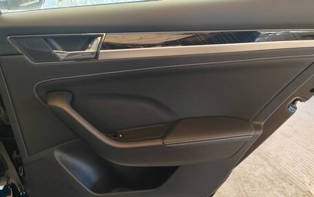 Skoda Superb III рестайлинг, 2025 год, 4 250 000 рублей, 12 фотография