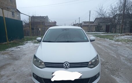 Volkswagen Polo VI (EU Market), 2015 год, 1 100 000 рублей, 2 фотография