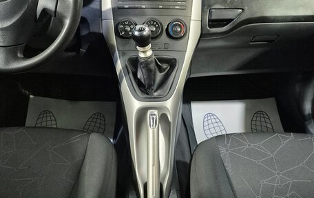 Toyota Auris II, 2009 год, 580 000 рублей, 13 фотография