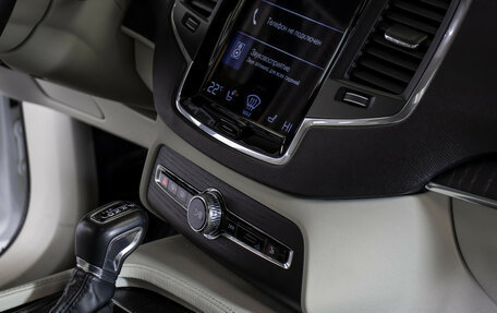 Volvo XC90 II рестайлинг, 2019 год, 4 250 000 рублей, 18 фотография