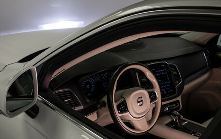 Volvo XC90 II рестайлинг, 2019 год, 4 250 000 рублей, 25 фотография