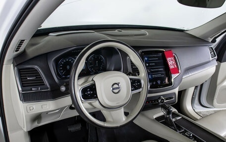 Volvo XC90 II рестайлинг, 2019 год, 4 250 000 рублей, 29 фотография