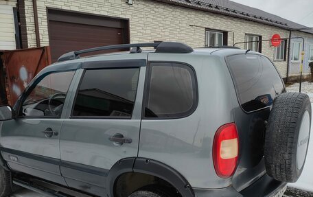 Chevrolet Niva I рестайлинг, 2007 год, 335 000 рублей, 2 фотография