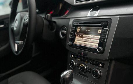 Volkswagen Passat B7, 2011 год, 820 000 рублей, 15 фотография