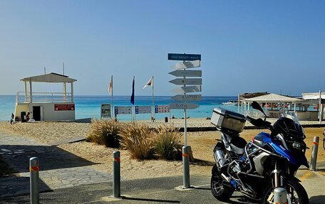 Jaguar XJ IV (X351), 2012 год, 2 350 000 рублей, 18 фотография