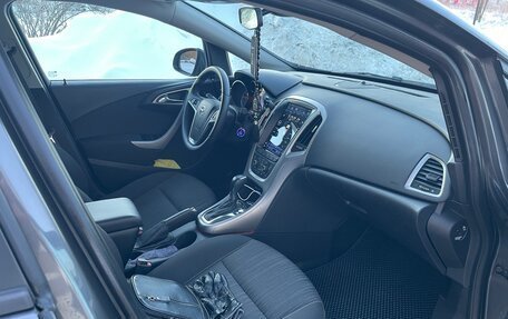 Opel Astra J, 2010 год, 750 000 рублей, 5 фотография