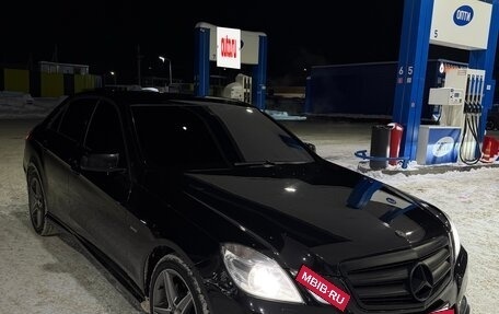 Mercedes-Benz E-Класс, 2012 год, 1 549 000 рублей, 3 фотография