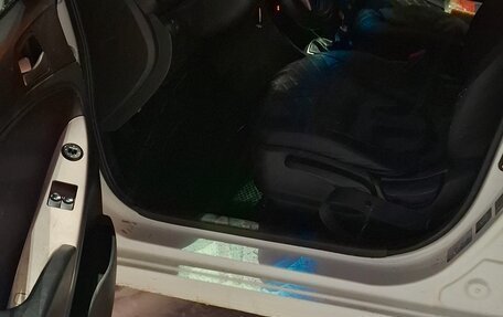 Hyundai Solaris II рестайлинг, 2014 год, 420 000 рублей, 2 фотография