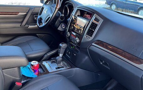 Mitsubishi Pajero IV, 2019 год, 4 199 000 рублей, 7 фотография