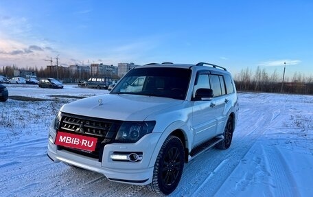 Mitsubishi Pajero IV, 2019 год, 4 199 000 рублей, 3 фотография