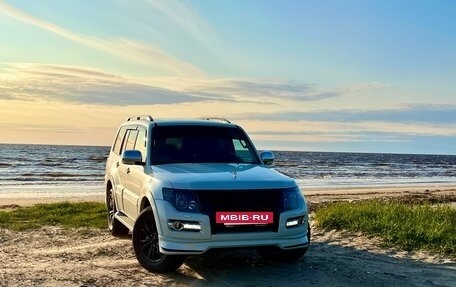 Mitsubishi Pajero IV, 2019 год, 4 199 000 рублей, 2 фотография