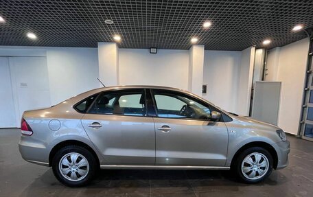 Volkswagen Polo VI (EU Market), 2015 год, 1 015 000 рублей, 2 фотография