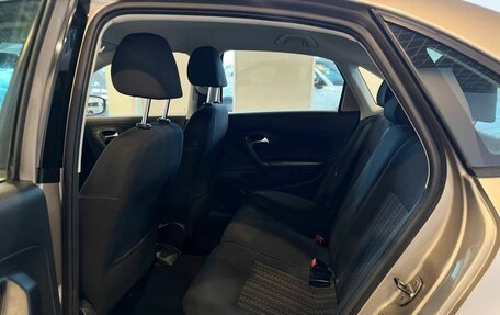 Volkswagen Polo VI (EU Market), 2015 год, 1 015 000 рублей, 24 фотография